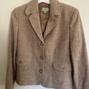 L.L. Bean Women's Wool Silk Mottled Tweed Equestrian Jacket. Small/petite. Tan